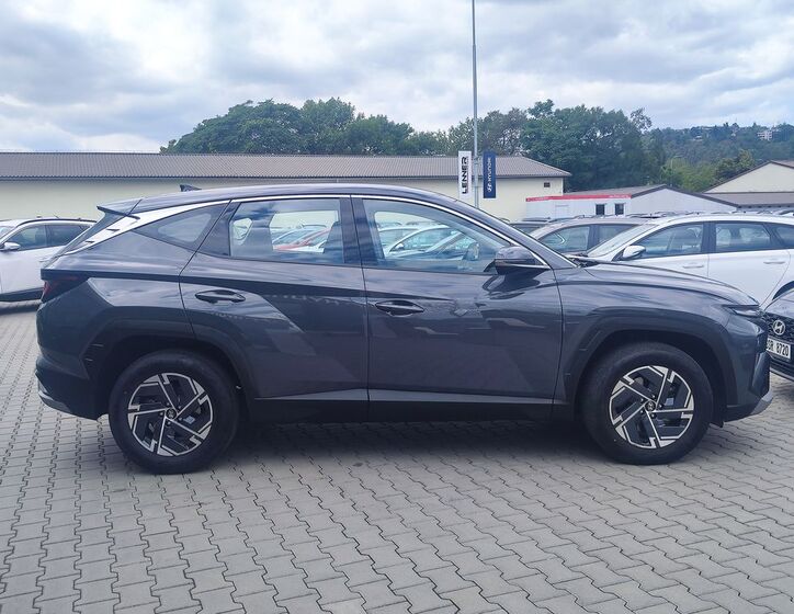 Hyundai Tucson 4