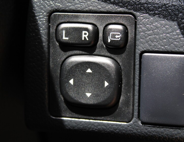 Toyota Auris 19