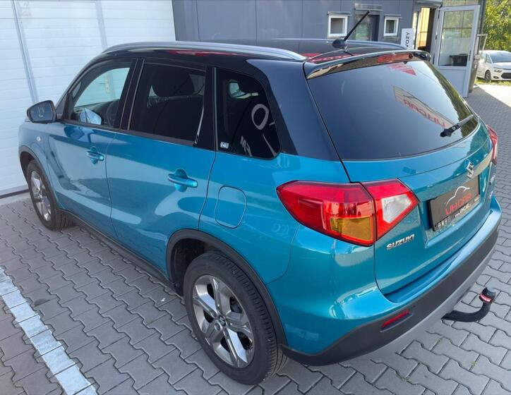 Suzuki Vitara 6