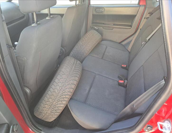Mitsubishi Colt 29