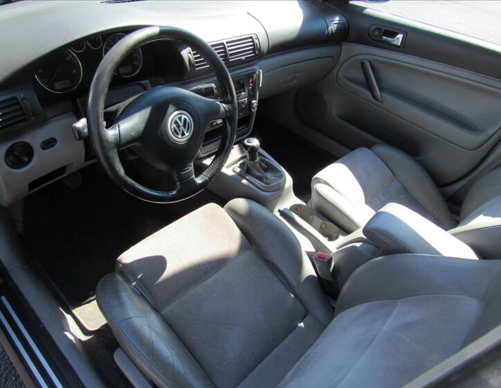 Volkswagen Passat 9