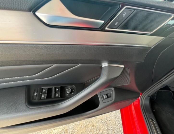 Volkswagen Passat 11