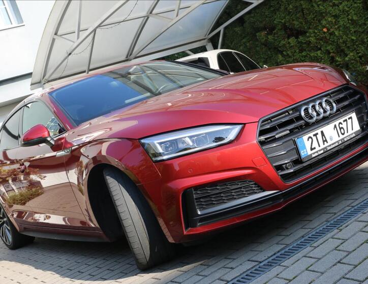 Audi A5 10