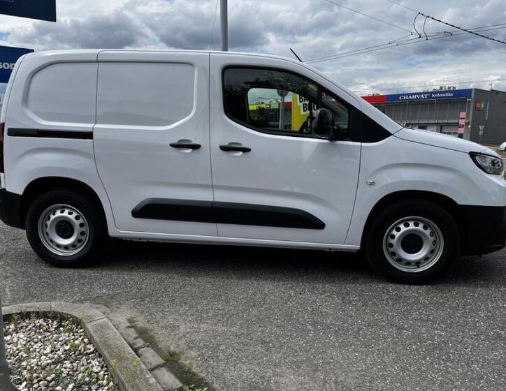 Toyota ProAce City 3