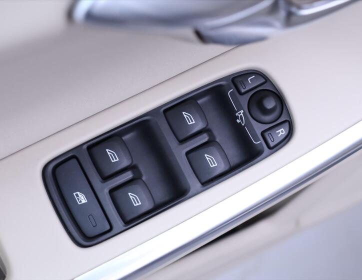 Volvo S60 17