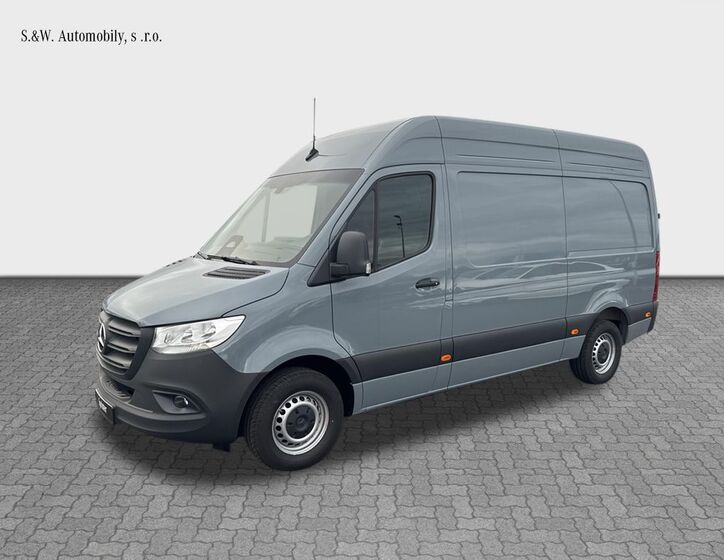 Mercedes-Benz Sprinter 1