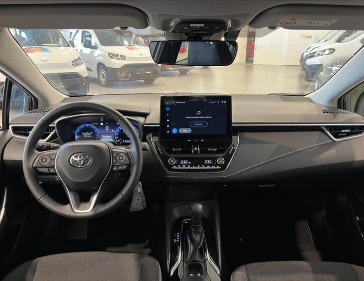 Toyota Corolla 10