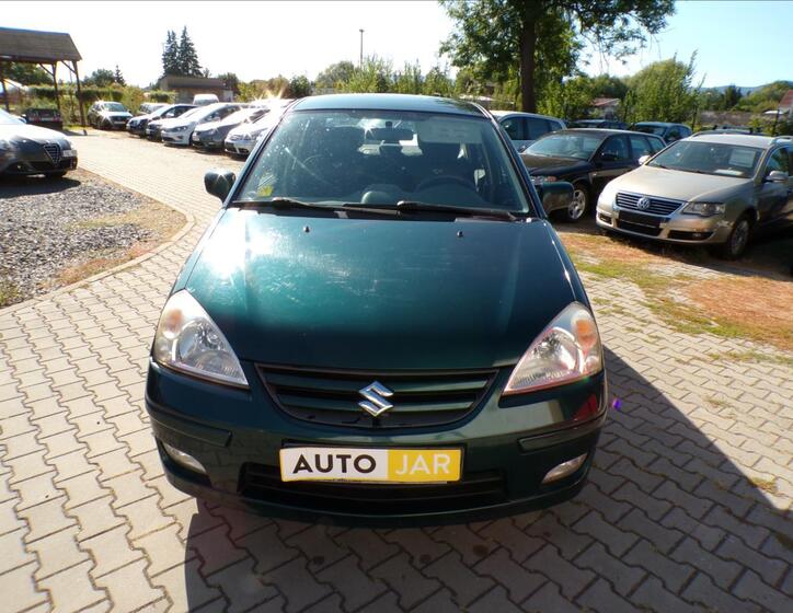 Suzuki Liana 3