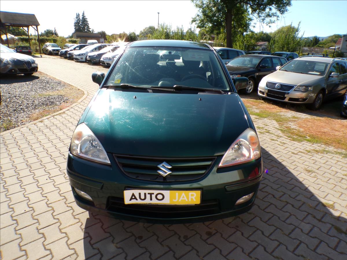 Suzuki Liana