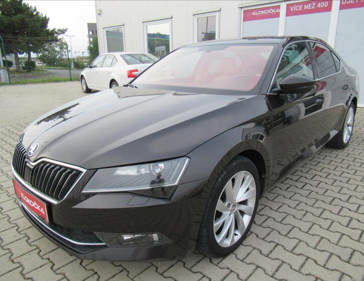 Škoda Superb 1