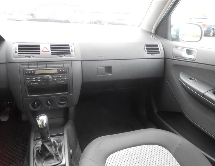 Škoda Fabia 14