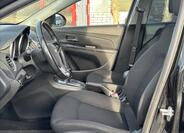 Chevrolet Cruze 9