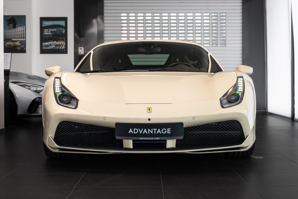 Ferrari 488