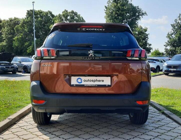 Peugeot 5008 10