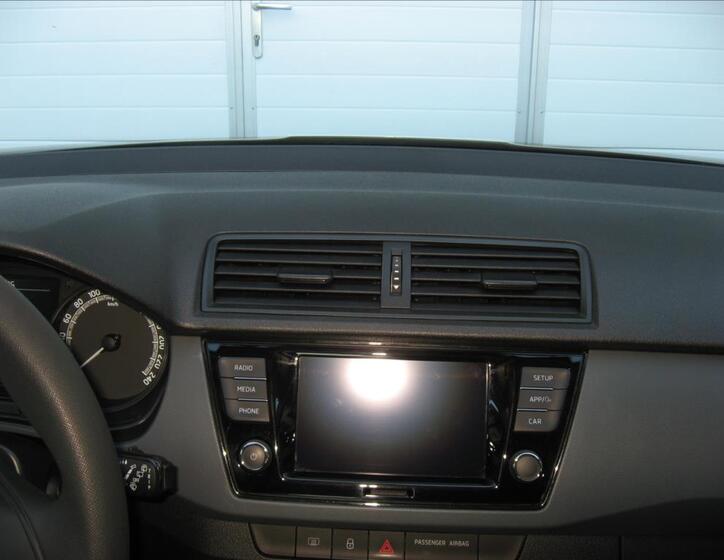 Škoda Fabia 24