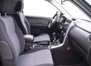 Suzuki Grand Vitara 10