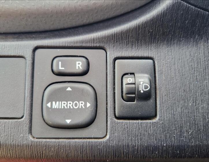 Toyota Yaris 26