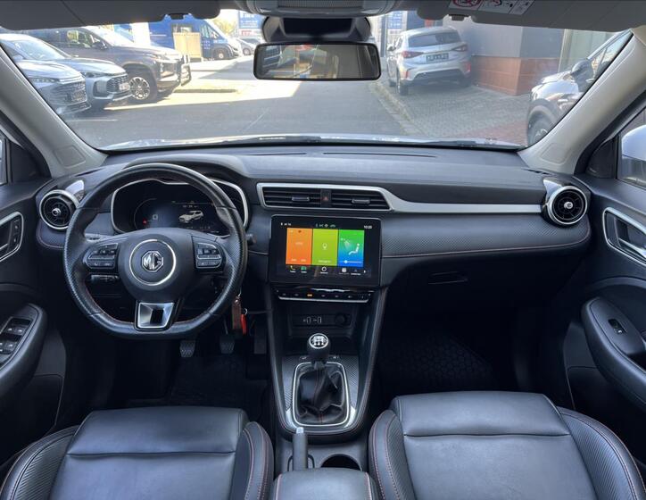MG ZS 9