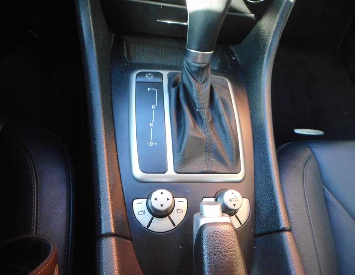 Mercedes-Benz SLK 16