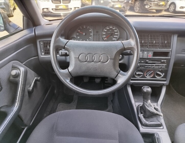 Audi 80 16