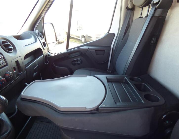 Renault Master 30