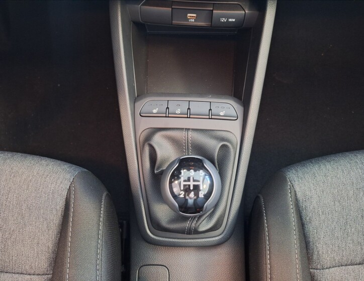 KIA Stonic 11