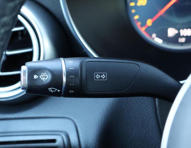 Mercedes-Benz GLC 26