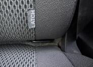 Toyota RAV4 19