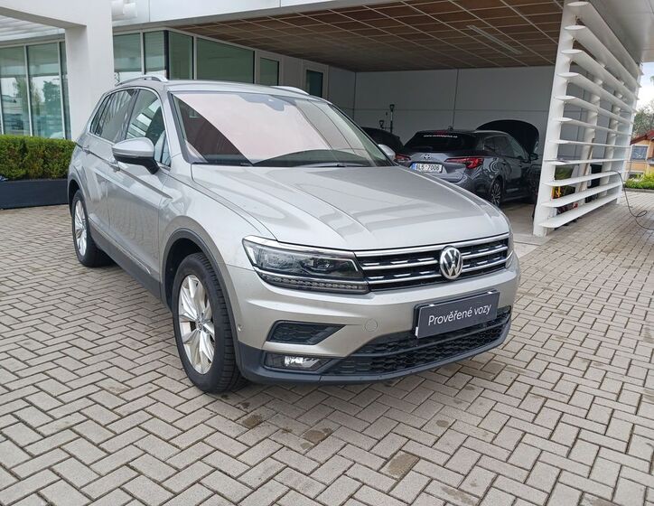 Volkswagen Tiguan 7