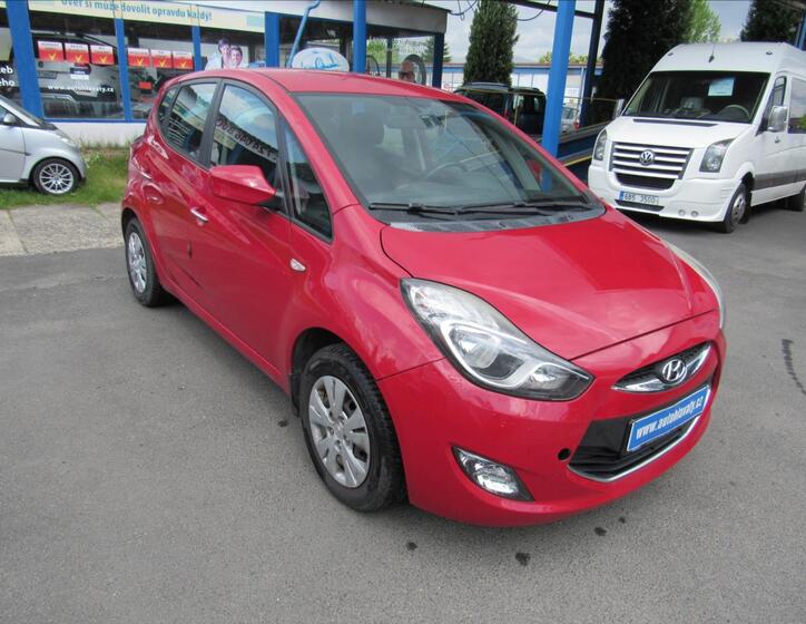Hyundai ix20 3