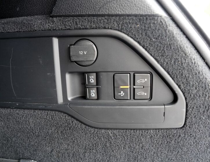 Volkswagen Touareg 15