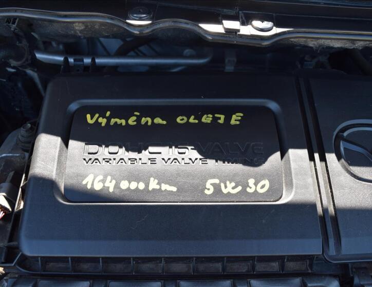 Mazda 2 42