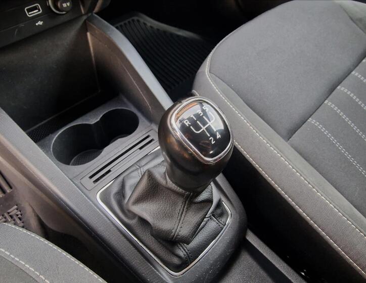 Škoda Fabia 33