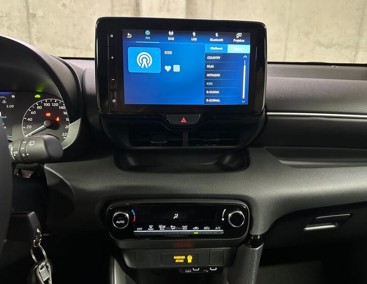 Toyota Yaris 15