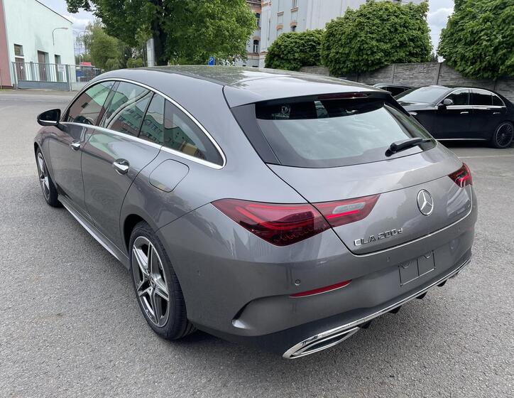 Mercedes-Benz CLA 3