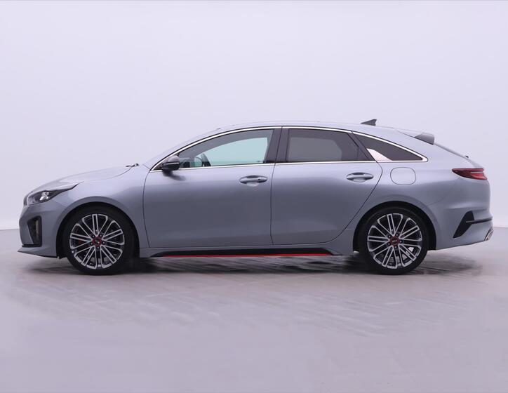 KIA ProCeed 4