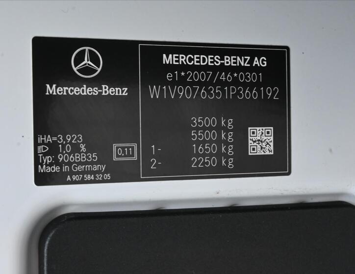 Mercedes-Benz Sprinter 15