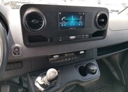 Mercedes-Benz Sprinter 9