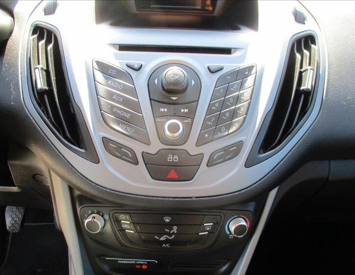 Ford B-MAX 18