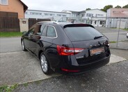 Škoda Superb 8