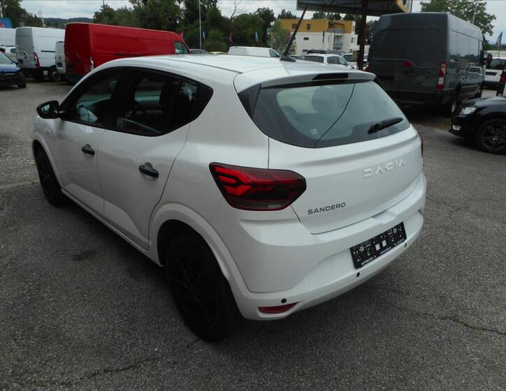 Dacia Sandero 7