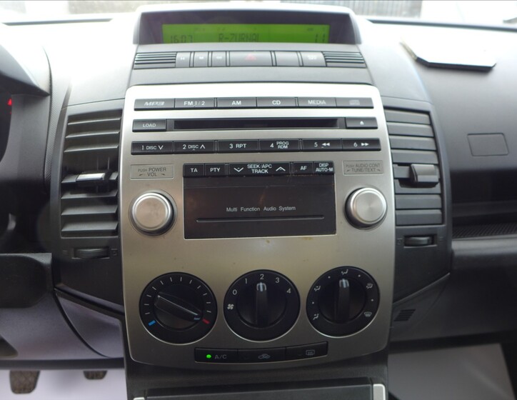 Mazda 5 16