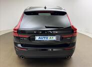 Volvo XC60 5