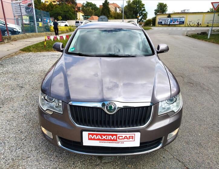 Škoda Superb 2