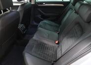 Volkswagen Passat 15