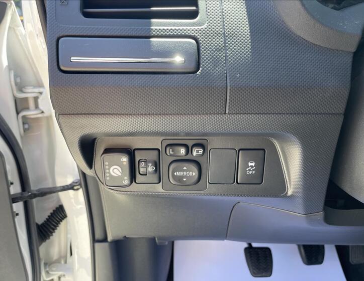 Toyota Auris 26