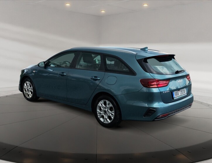 KIA Ceed 5