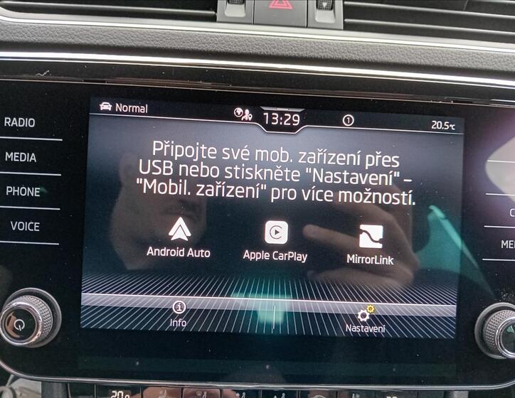 Škoda Superb 27