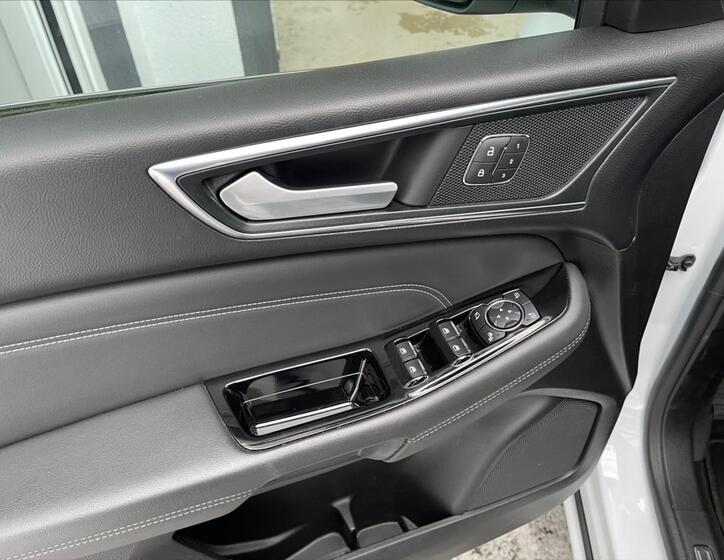 Ford S-MAX 25