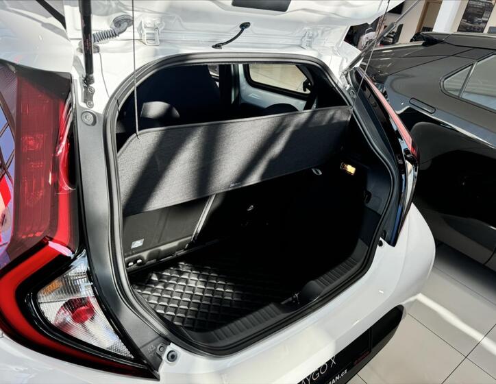Toyota Aygo 6